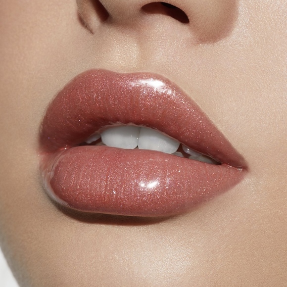 Kylie Cosmetics High Glosses - Picture 2 of 5